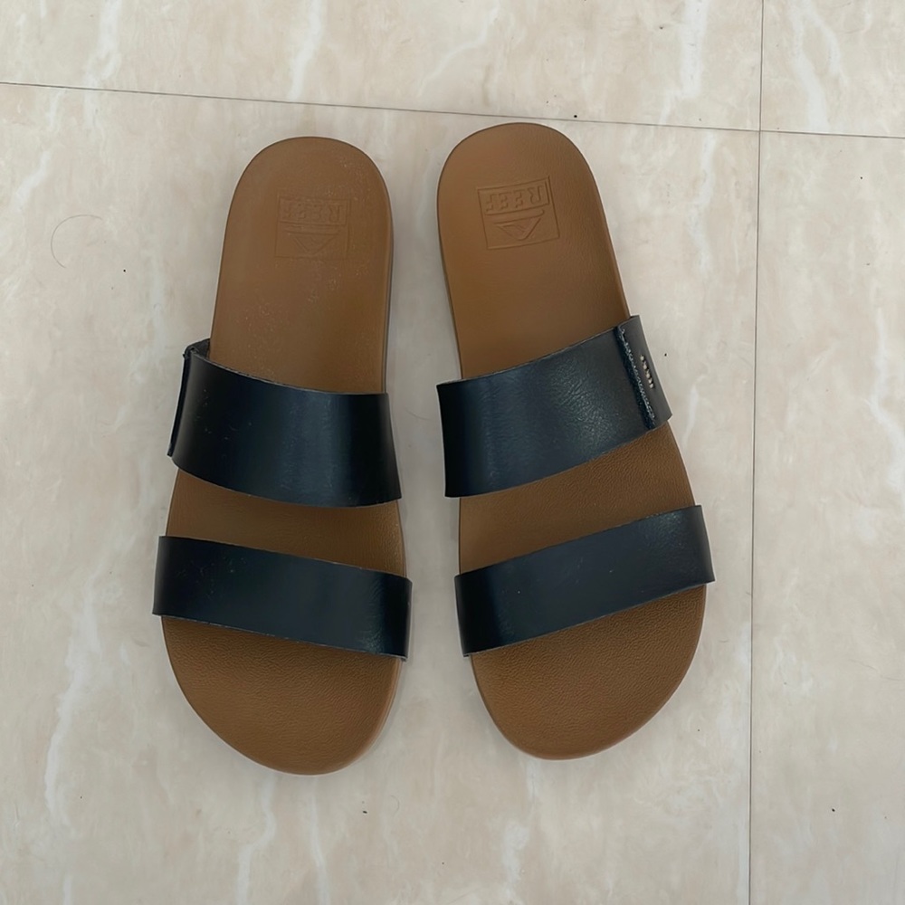 Reef sandals